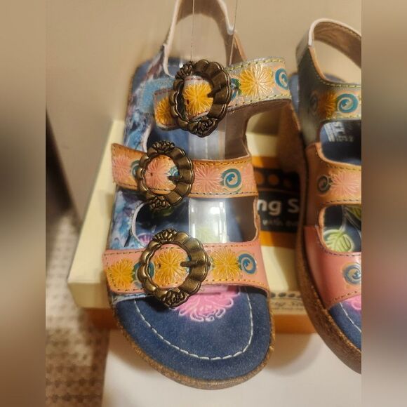 NIB L'Artiste Spring Step "Fillippa" Multi-Color Leather Sandals Sz.6 Ret.$160 - Picture 6 of 14